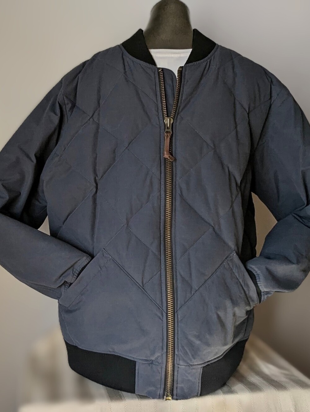 Eddie Bauer 1936 Skyliner Down Bomber Jacket Charcoal Grey Men's L